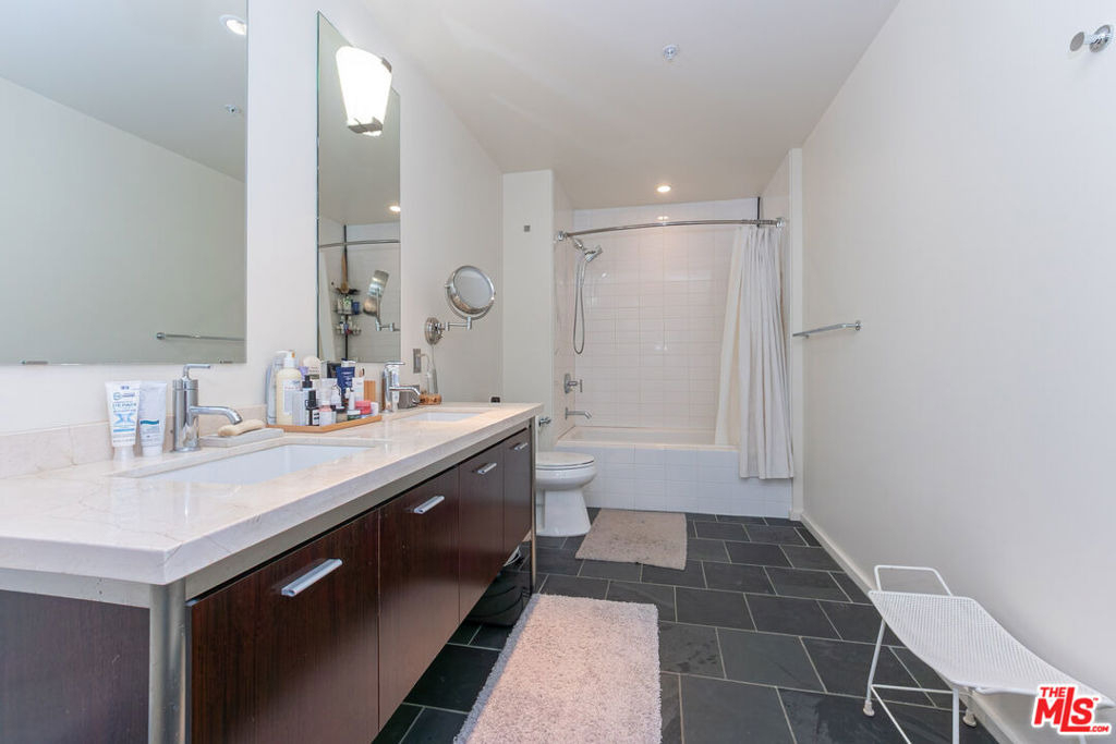 1155 S Grand Avenue - Photo 13