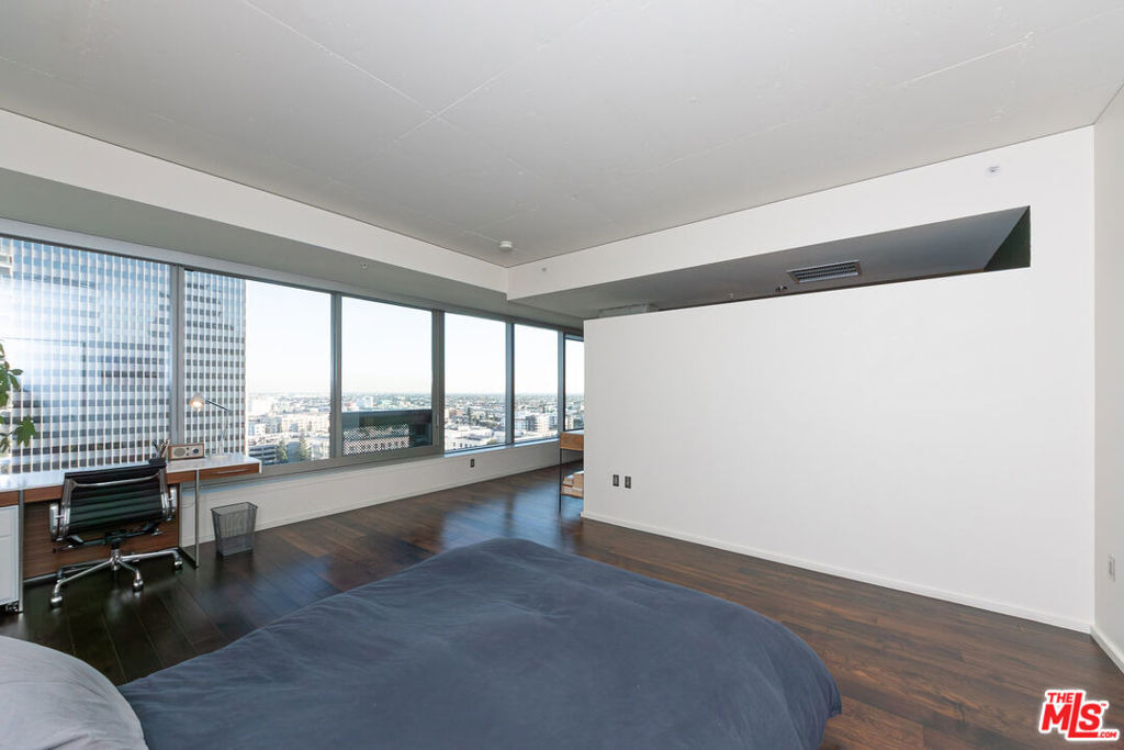 1155 S Grand Avenue - Photo 10