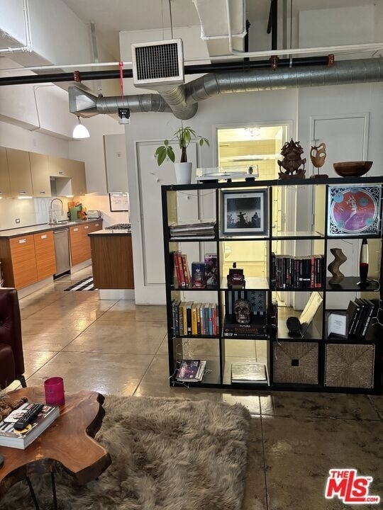 746 S Los Angeles Street - Photo 4