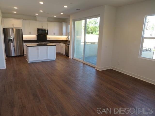 4382 Pacifica Way - Photo 9
