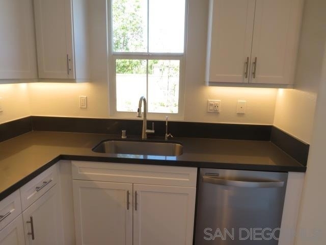 4382 Pacifica Way - Photo 5