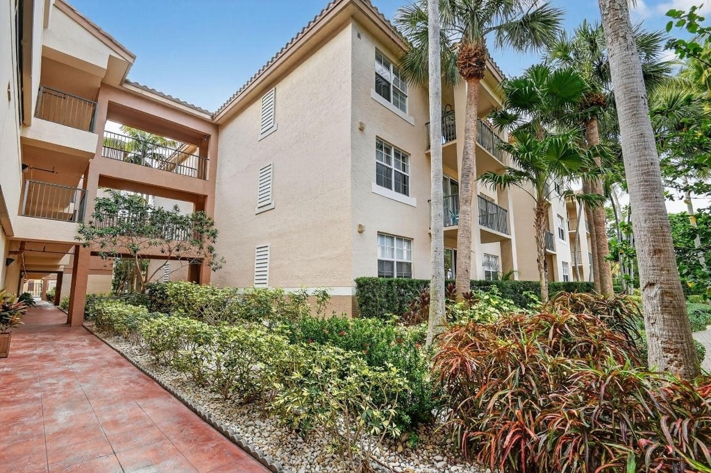 1805 N Flagler Drive - Photo 1