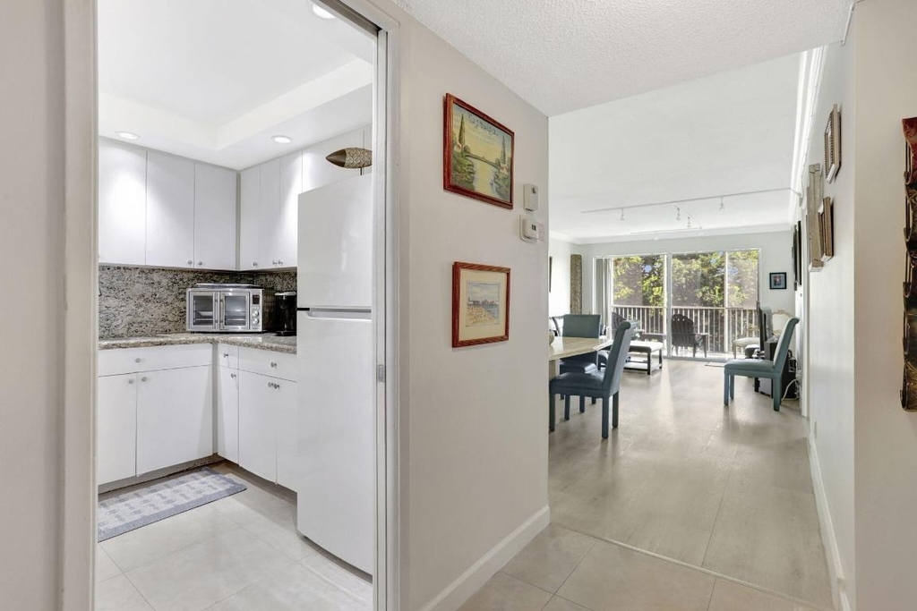 2851 S Palm Aire Drive - Photo 1