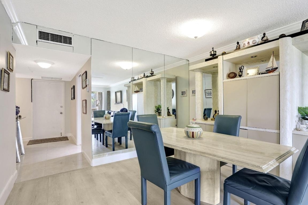 2851 S Palm Aire Drive - Photo 9