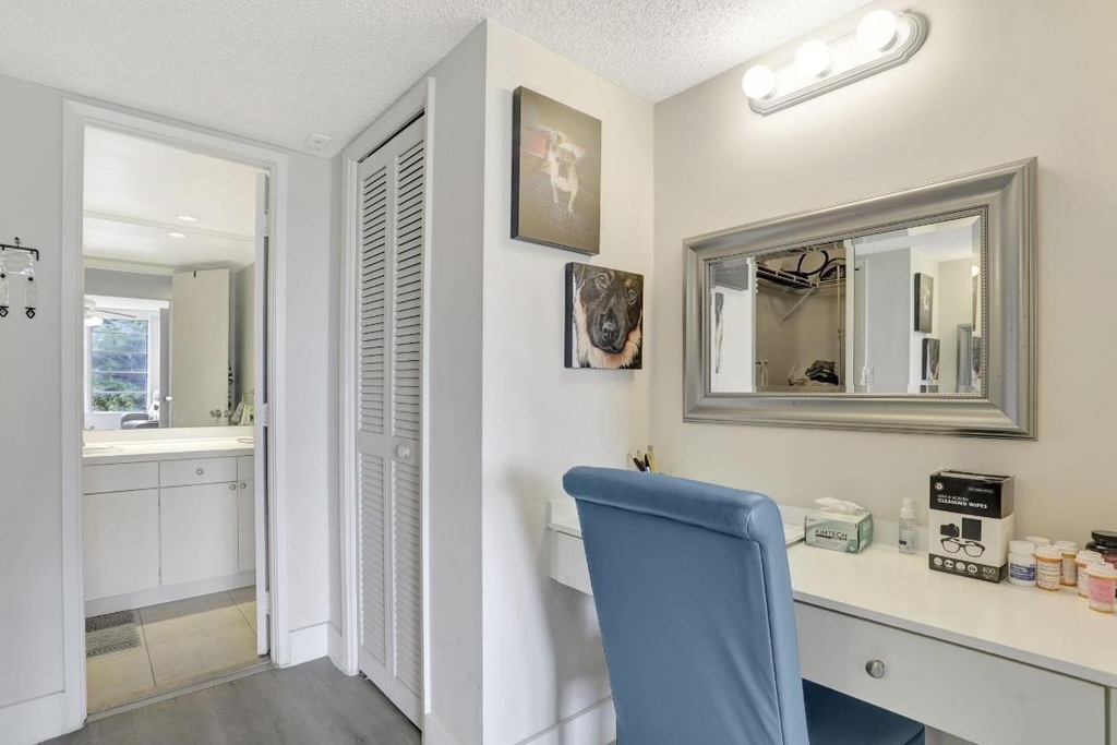2851 S Palm Aire Drive - Photo 15