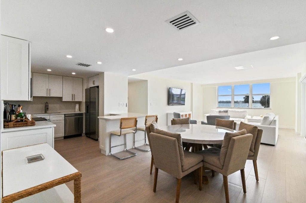 2600 N Flagler Drive - Photo 2