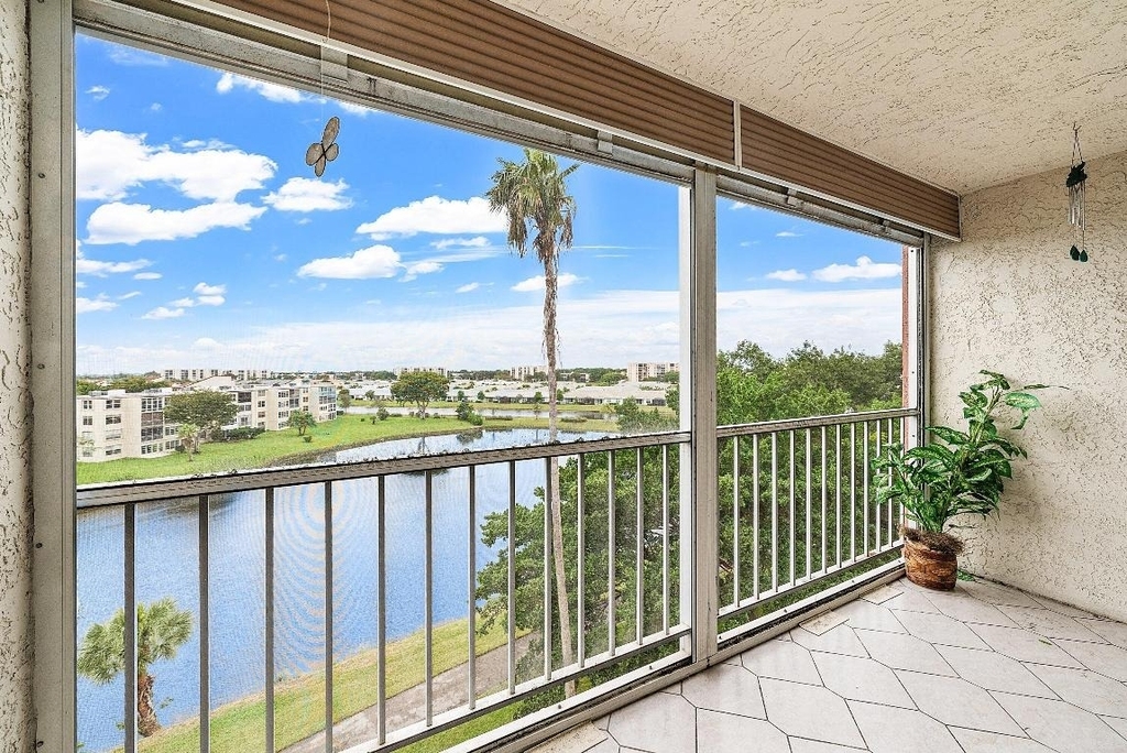 14623 Bonaire Boulevard - Photo 18