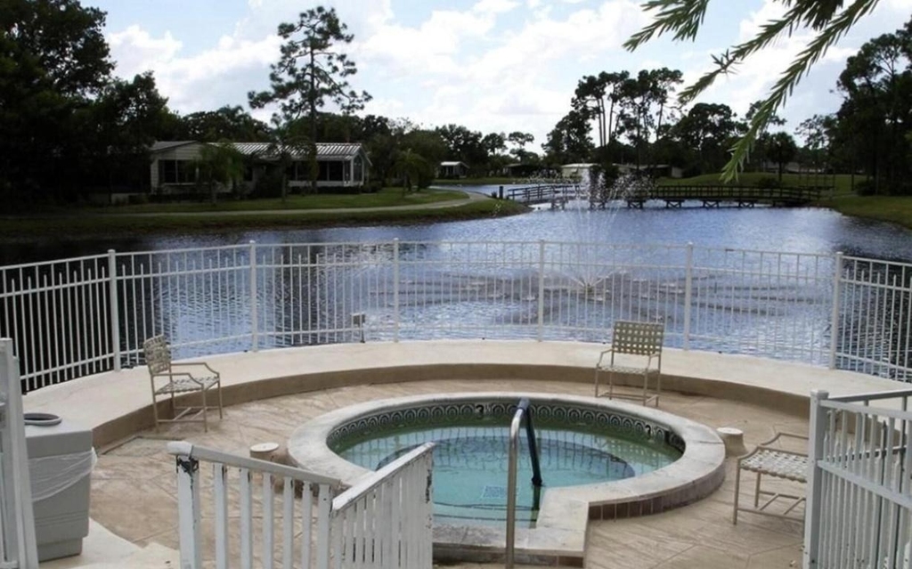 19124 Meadow Brook Court - Photo 10