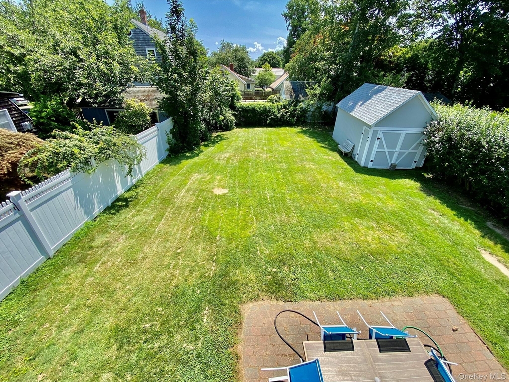 880 Wiggins Street - Photo 1