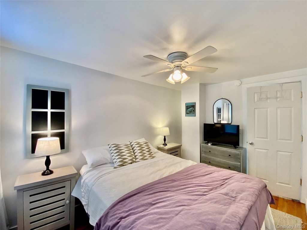 880 Wiggins Street - Photo 6