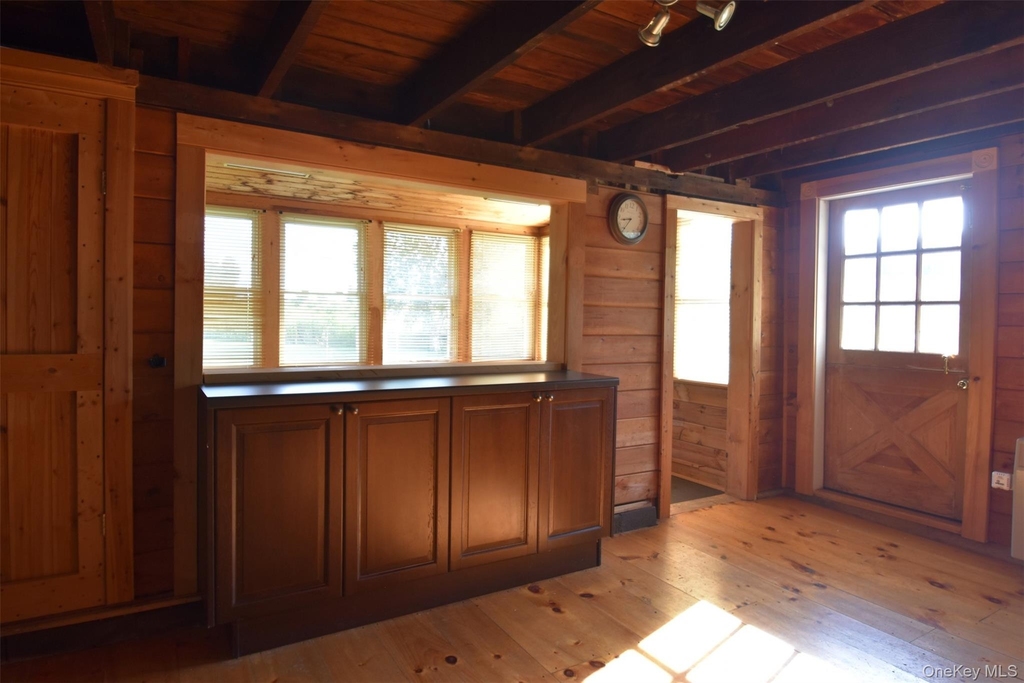 188 South Road - Photo 5