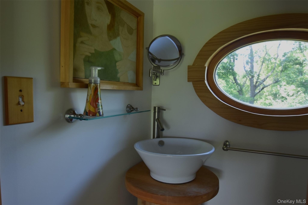 188 South Road - Photo 10