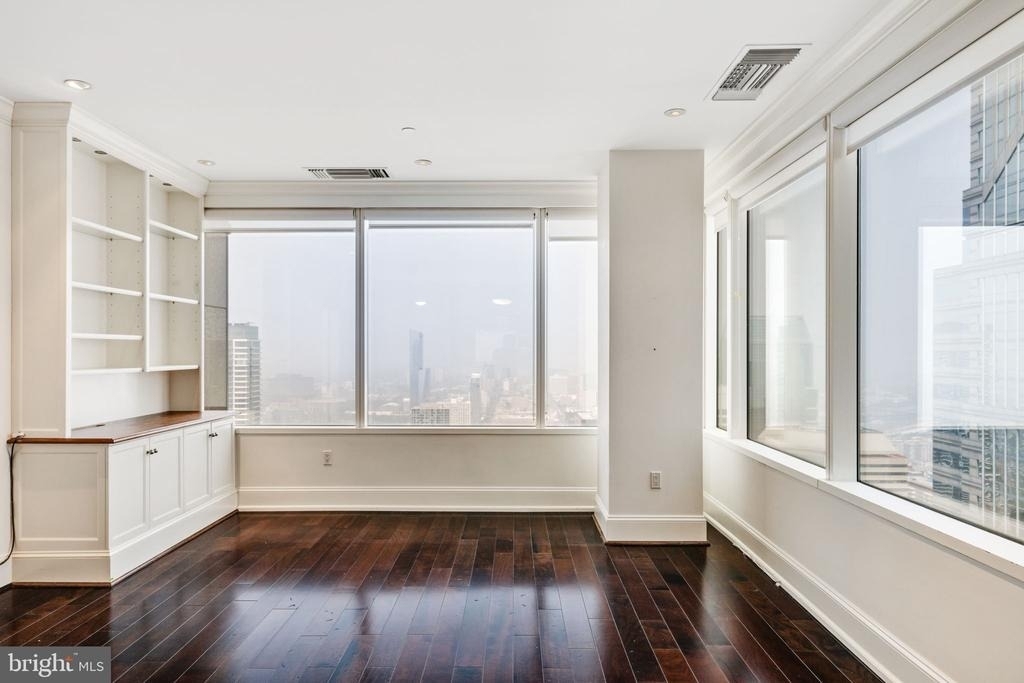 50 S 16th Street - Photo 1