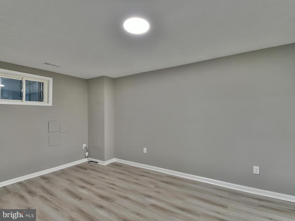 6918 Pine Valley Drive - Photo 46