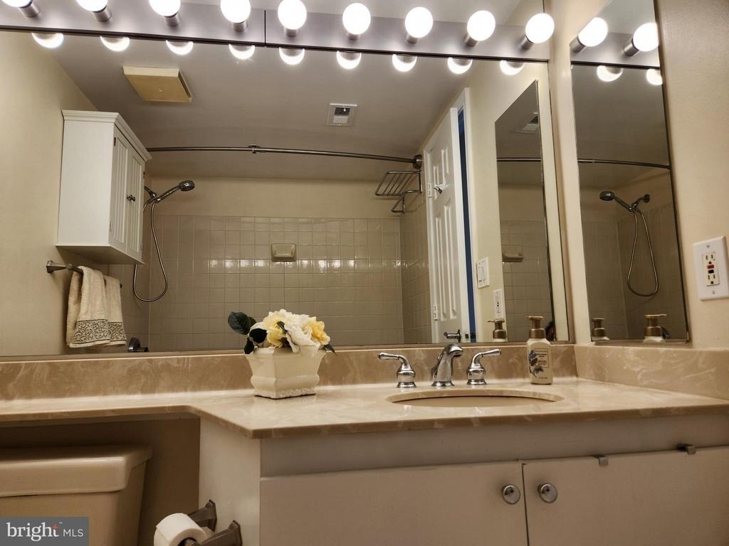 5809 Nicholson Lane - Photo 21