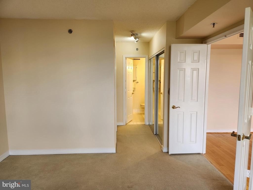 5809 Nicholson Lane - Photo 14