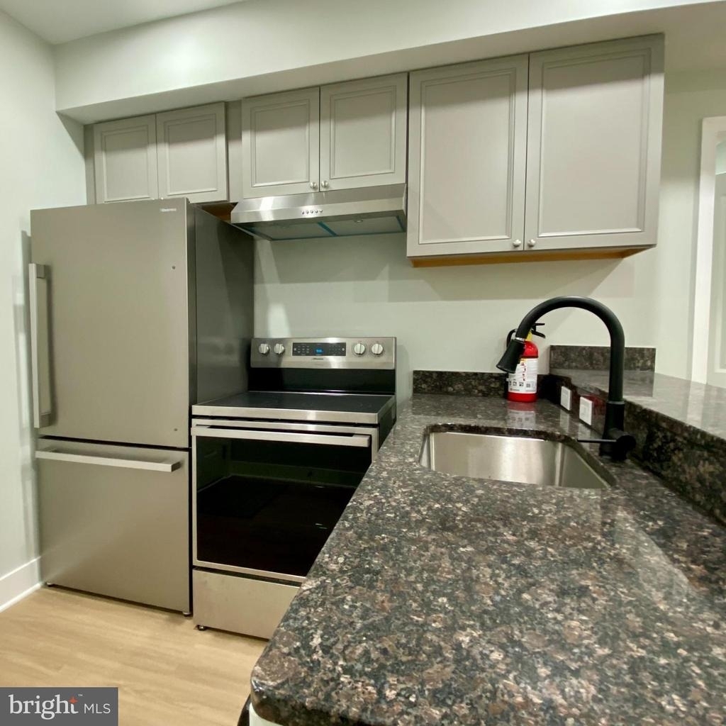 3701 9th Street Nw - Photo 5