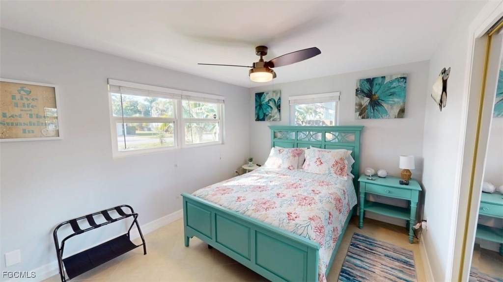 560 E Valley Drive - Photo 10