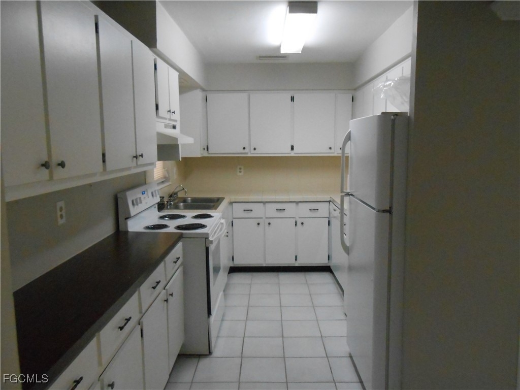 241 Thistle Court - Photo 7