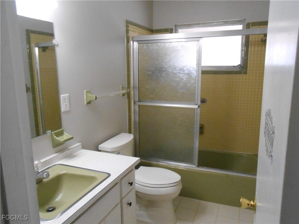241 Thistle Court - Photo 12