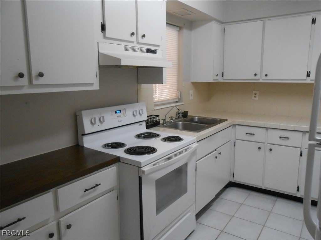 241 Thistle Court - Photo 8