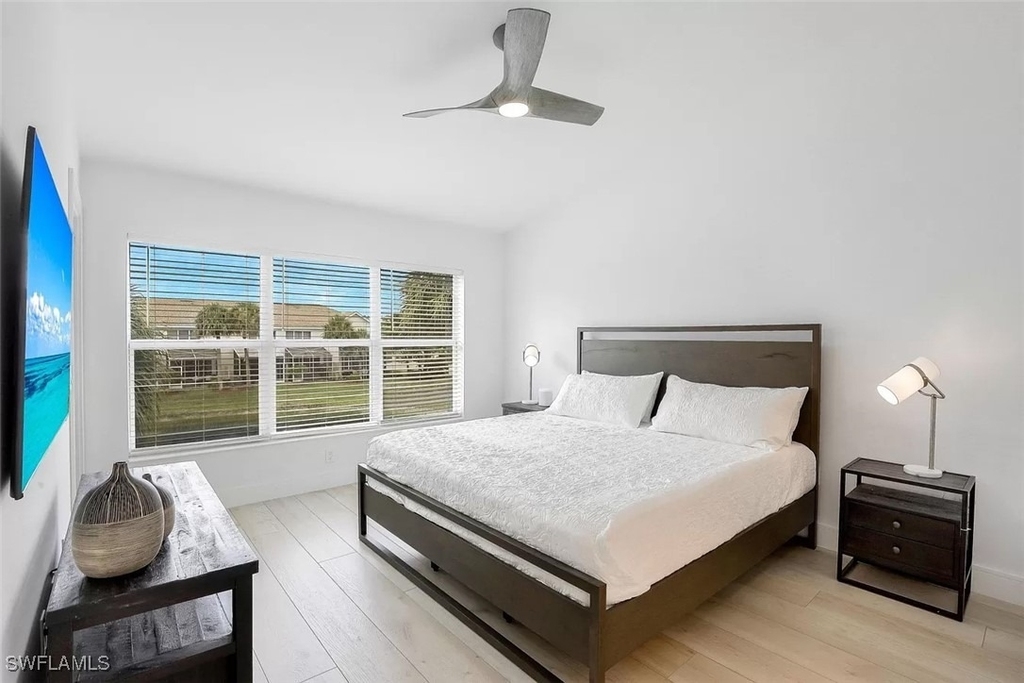 775 Hampton Circle - Photo 10