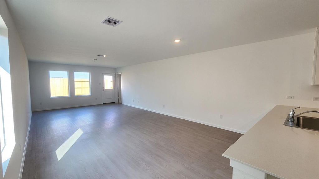 26850 Cascade Sunrise Street - Photo 5