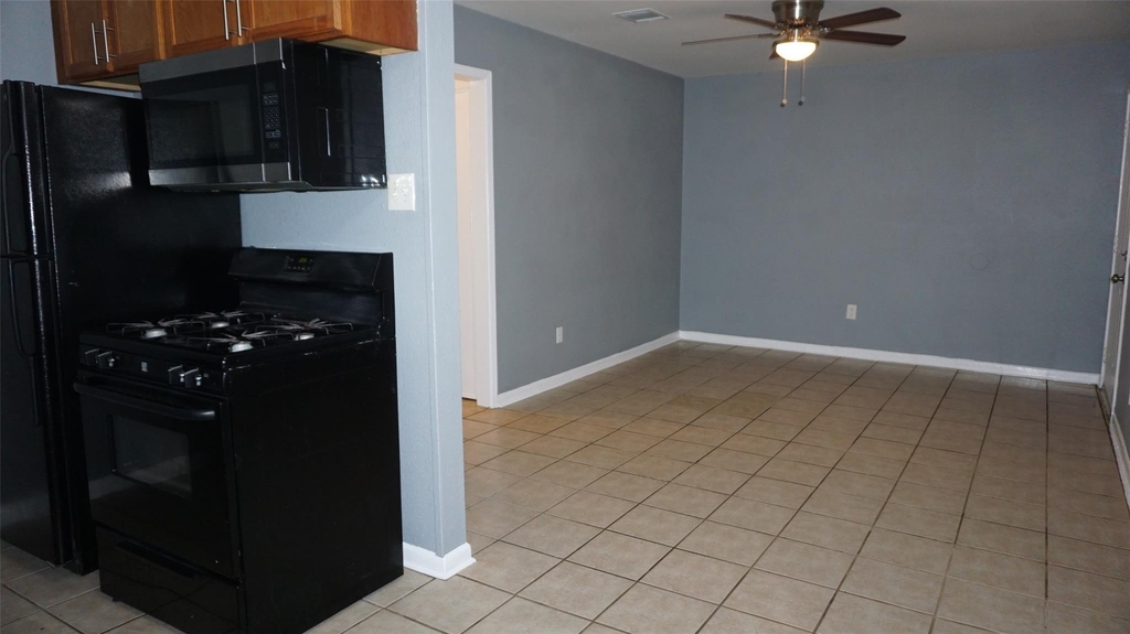 604 Wilson Road - Photo 6