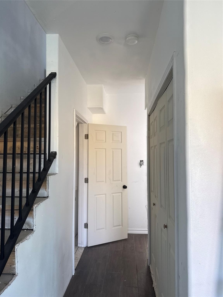 5519 Osprey Drive - Photo 8