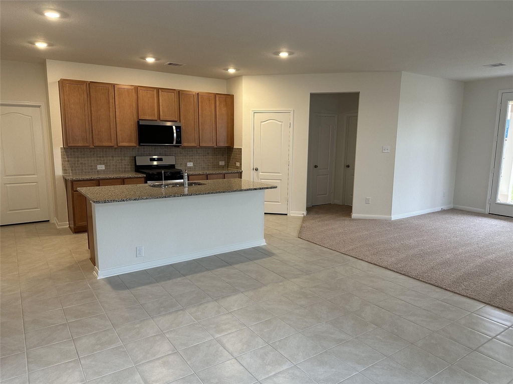 3019 Kastania Lane N - Photo 3