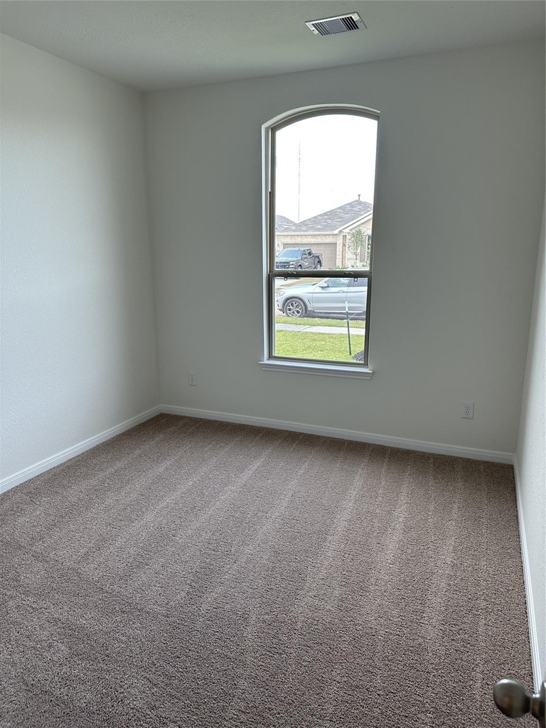 3019 Kastania Lane N - Photo 16