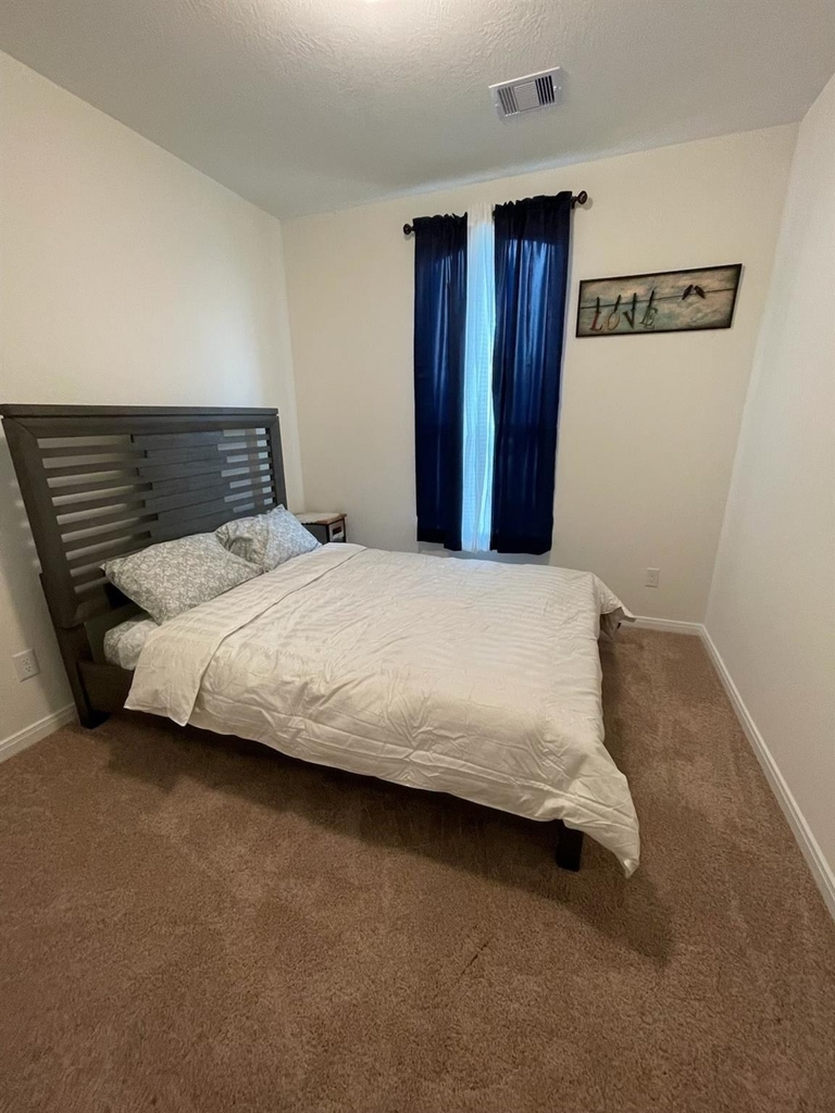3019 Kastania Lane N - Photo 13