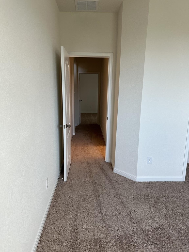 3019 Kastania Lane N - Photo 18