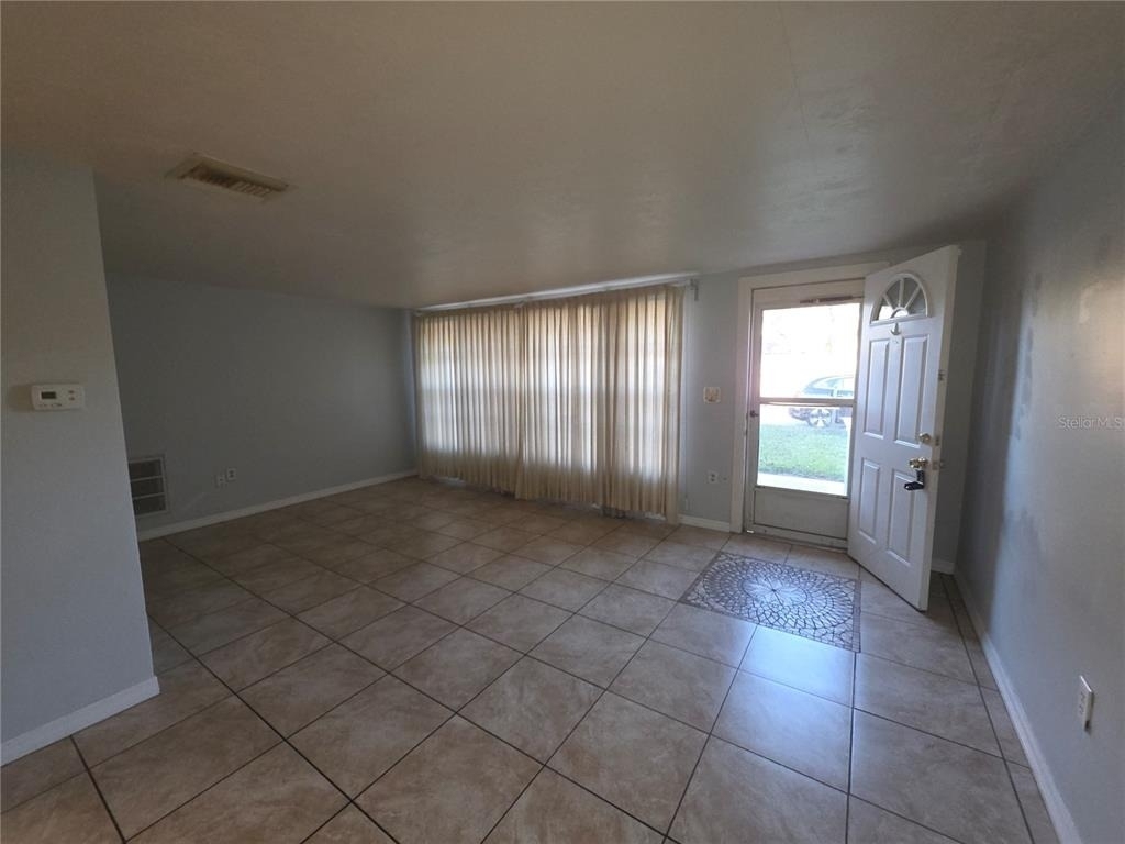 3431 Overland Drive - Photo 2