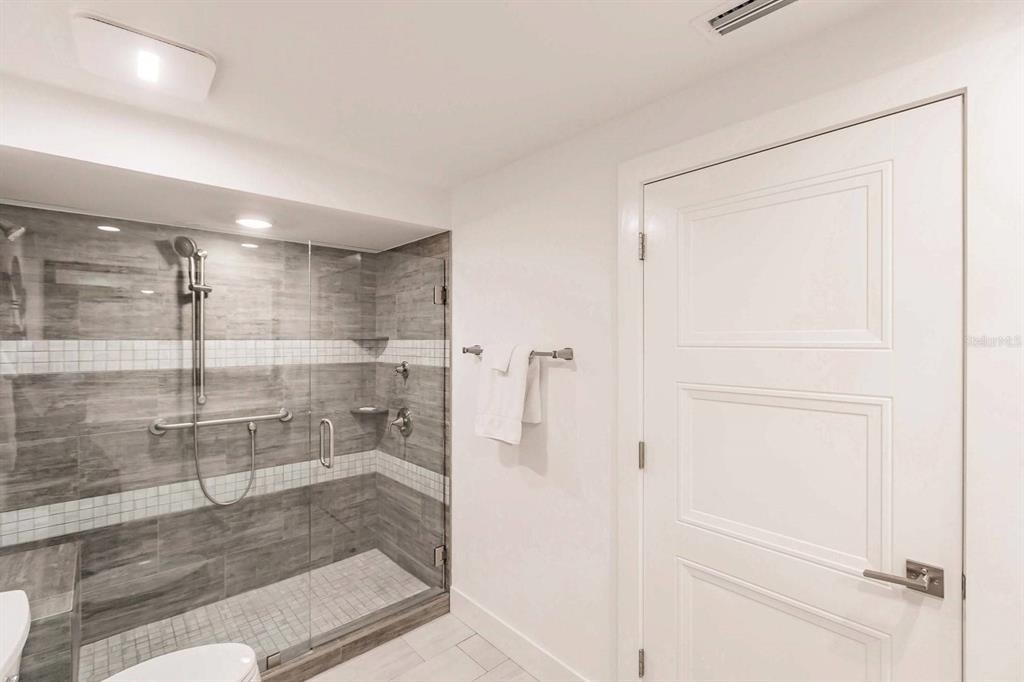 1125 W Peppertree Drive - Photo 26