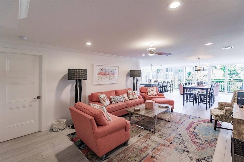 1125 W Peppertree Drive - Photo 3