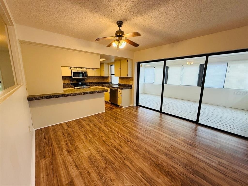 8992 Hernando Way - Photo 7