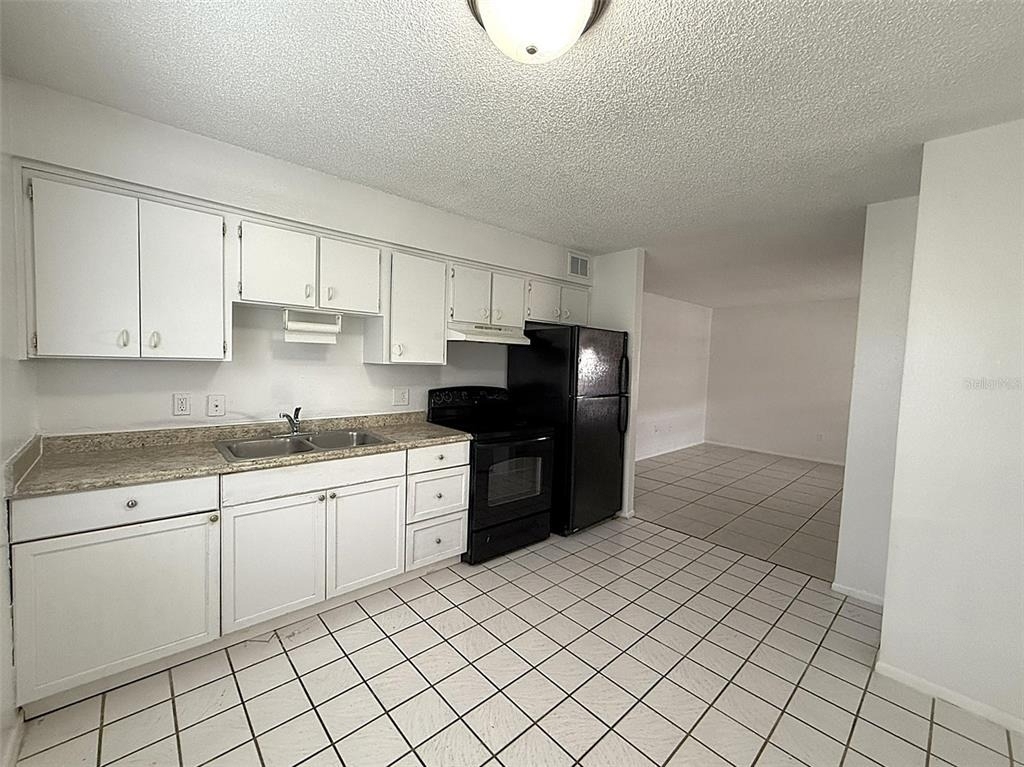720 Michigan Court - Photo 4