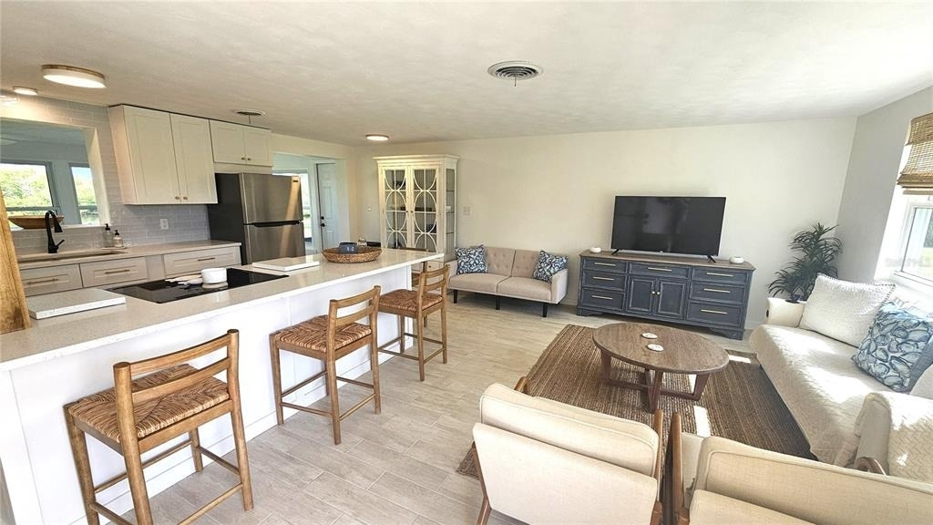 1210 S Maryknoll Road - Photo 4