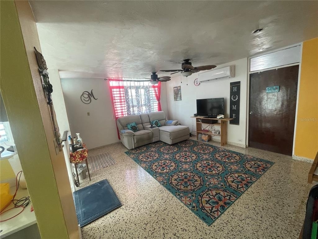 303 Coral Street - Photo 4