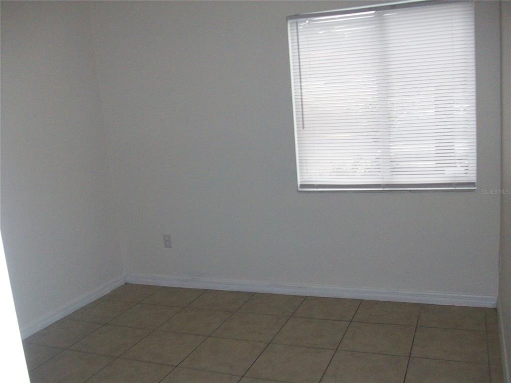 495 Las Cortes Lane - Photo 10