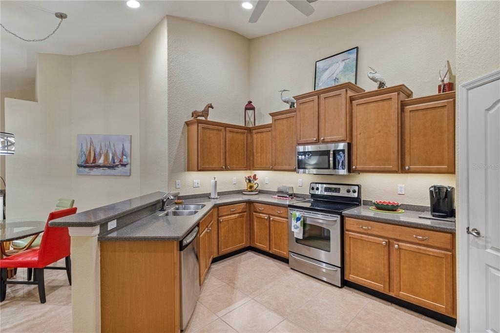 3533 Lakewood Boulevard - Photo 9