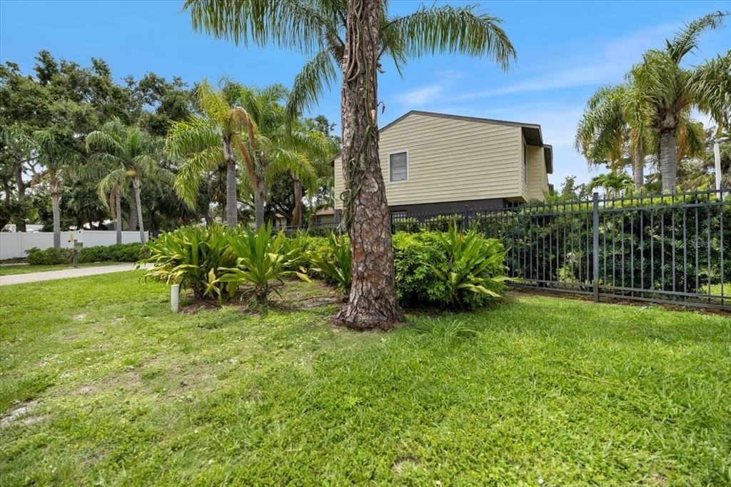 960 Highland Street - Photo 17