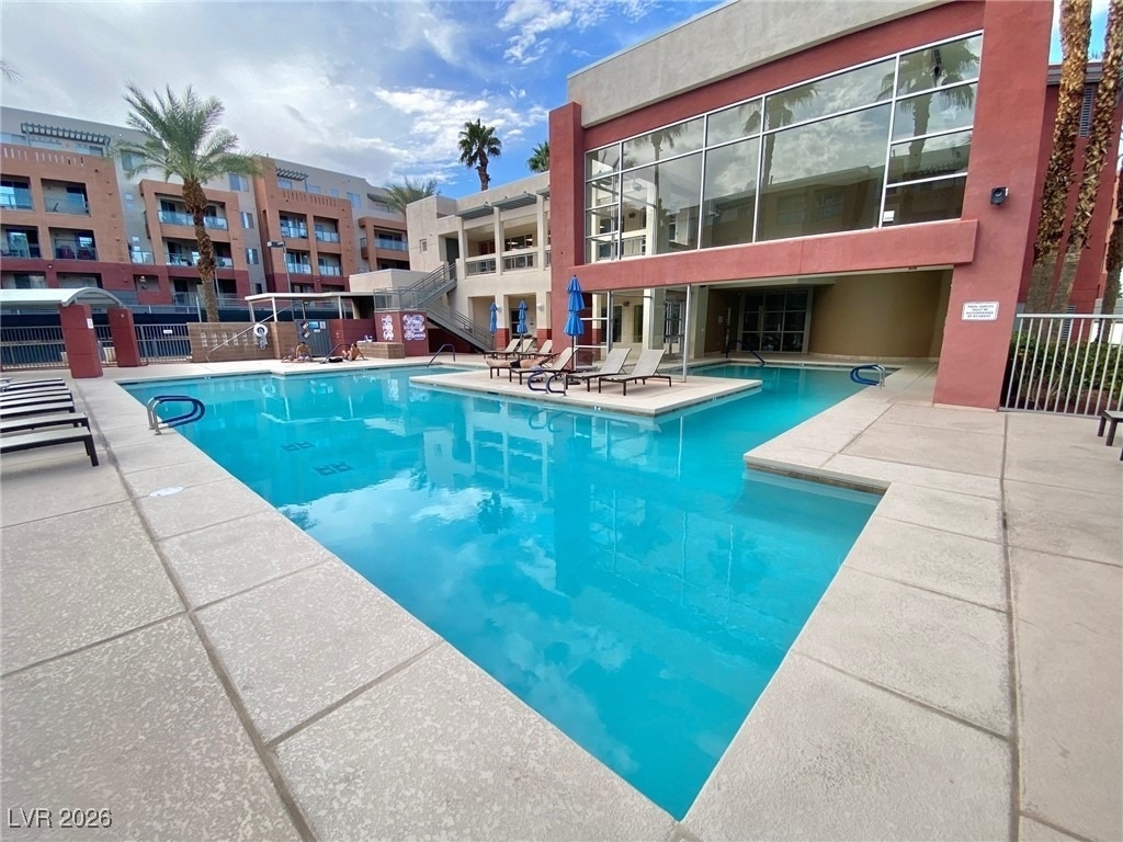 39 E Agate Avenue - Photo 1