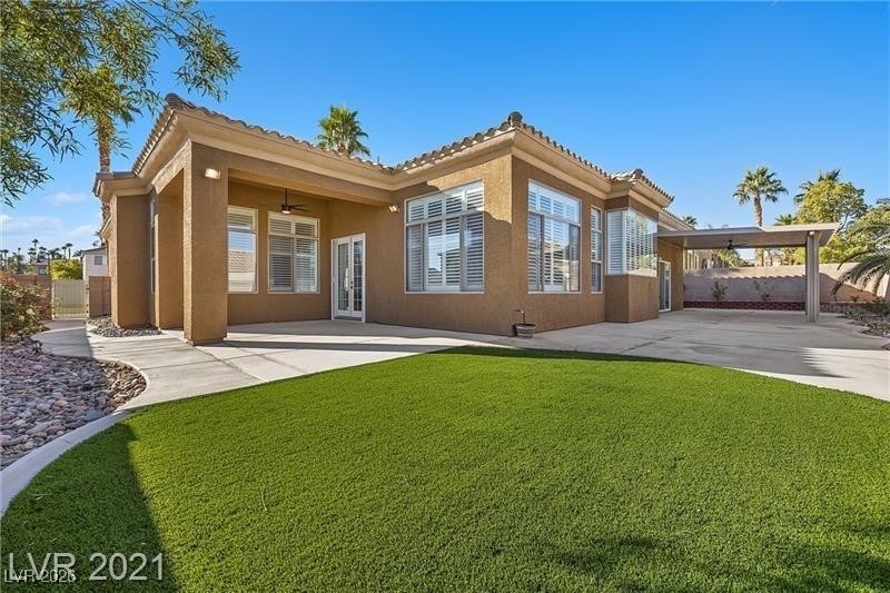 394 Highland Hills Court - Photo 1