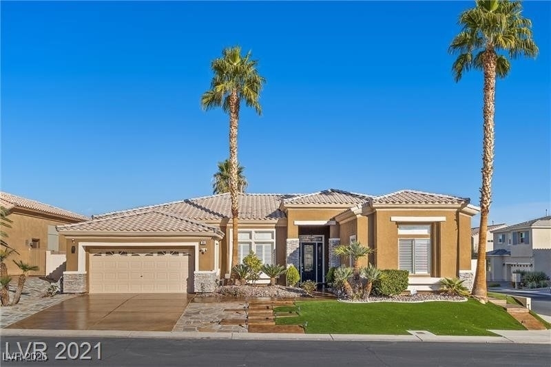 394 Highland Hills Court - Photo 0