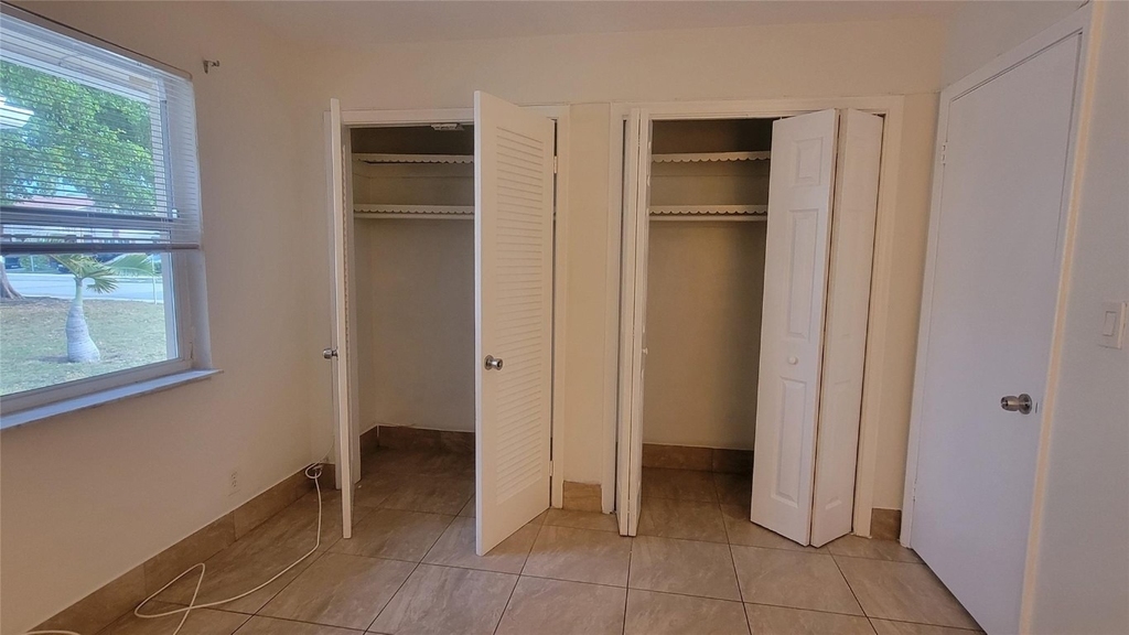 1821 Ne 56th Street - Photo 11
