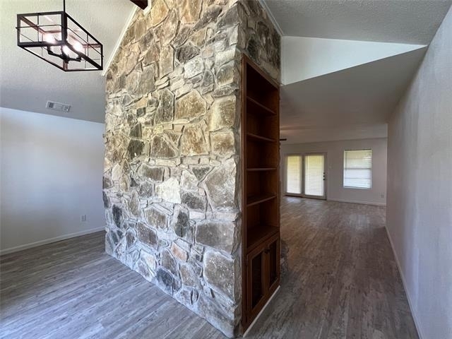 6415 Circo Drive - Photo 2