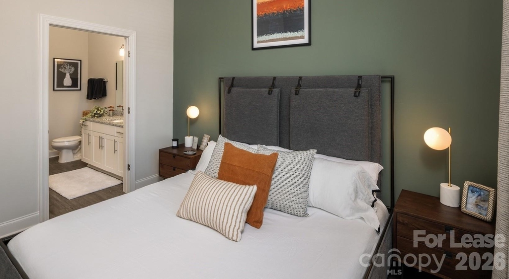 8424 N Tryon Street - Photo 21