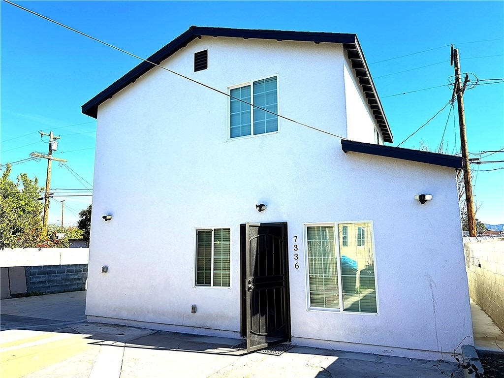 7336 Cleon - Photo 0